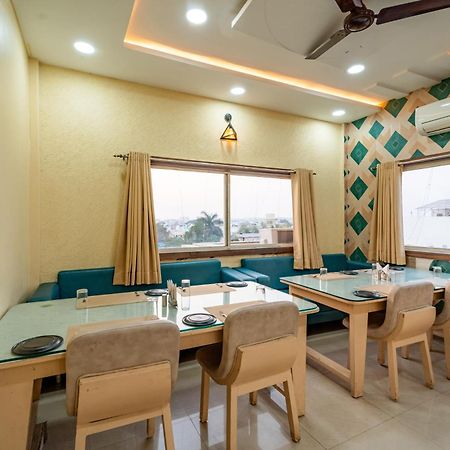 Treebo Premium Zorba Otel Bhopal Dış mekan fotoğraf