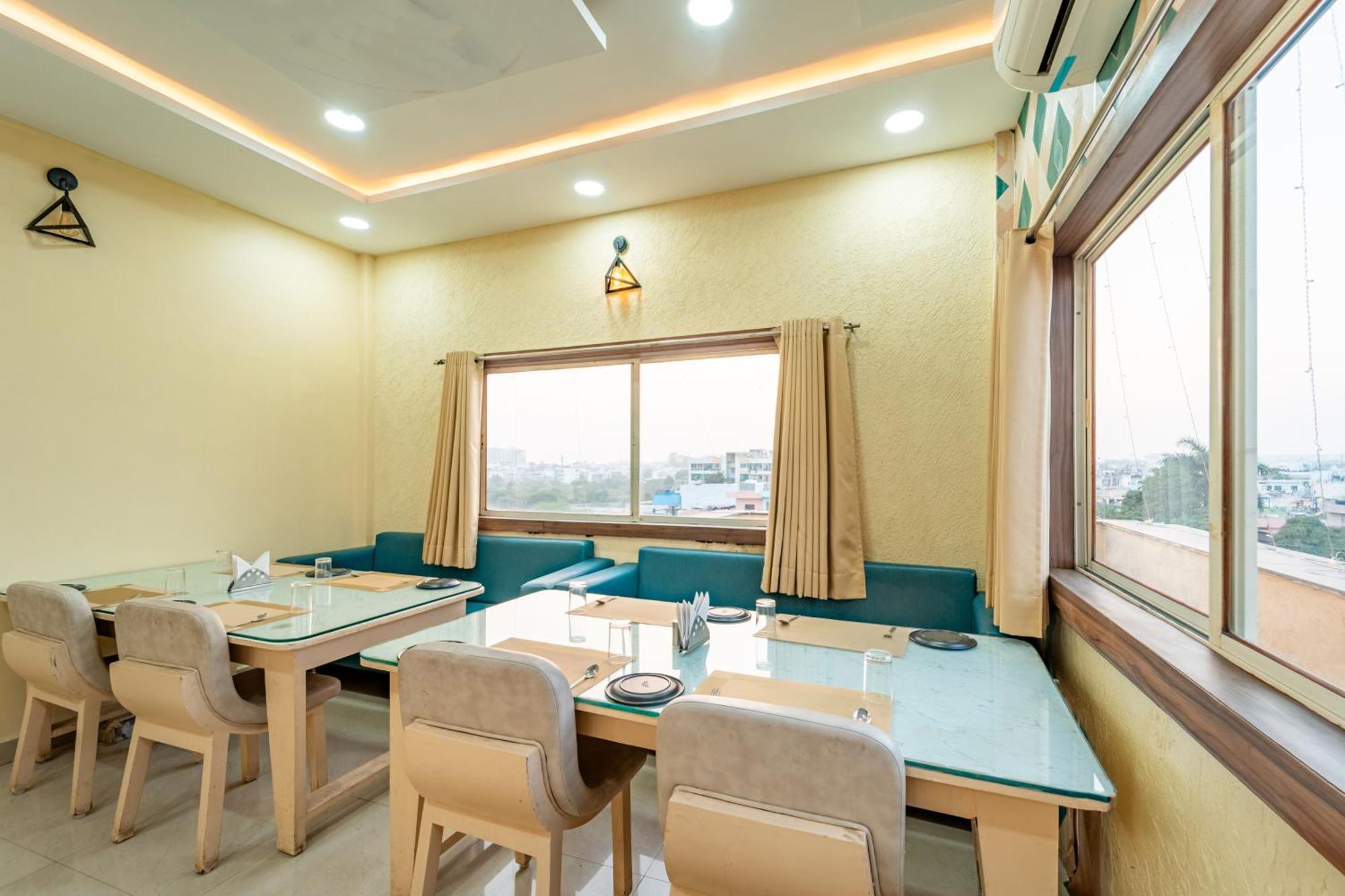 Treebo Premium Zorba Otel Bhopal Dış mekan fotoğraf