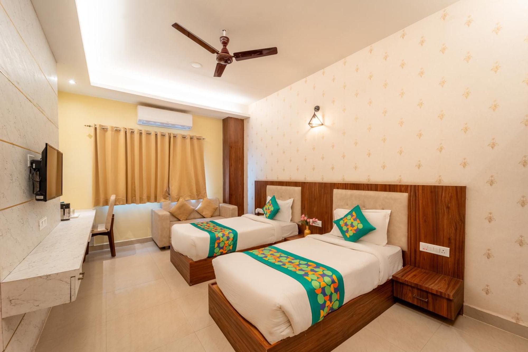 Treebo Premium Zorba Otel Bhopal Dış mekan fotoğraf