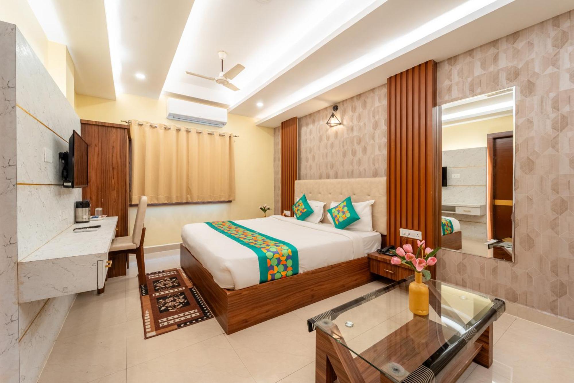 Treebo Premium Zorba Otel Bhopal Dış mekan fotoğraf