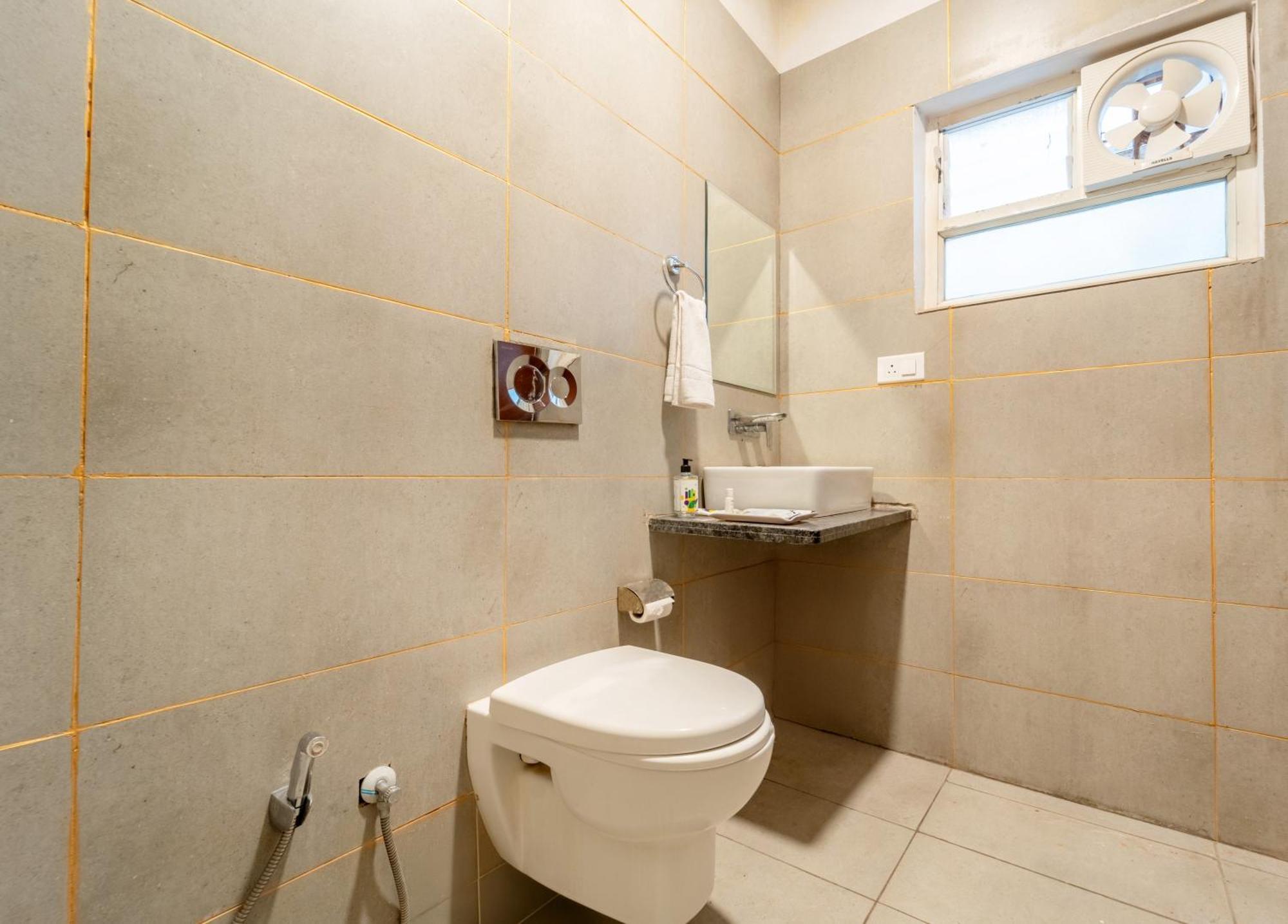 Treebo Premium Zorba Otel Bhopal Dış mekan fotoğraf