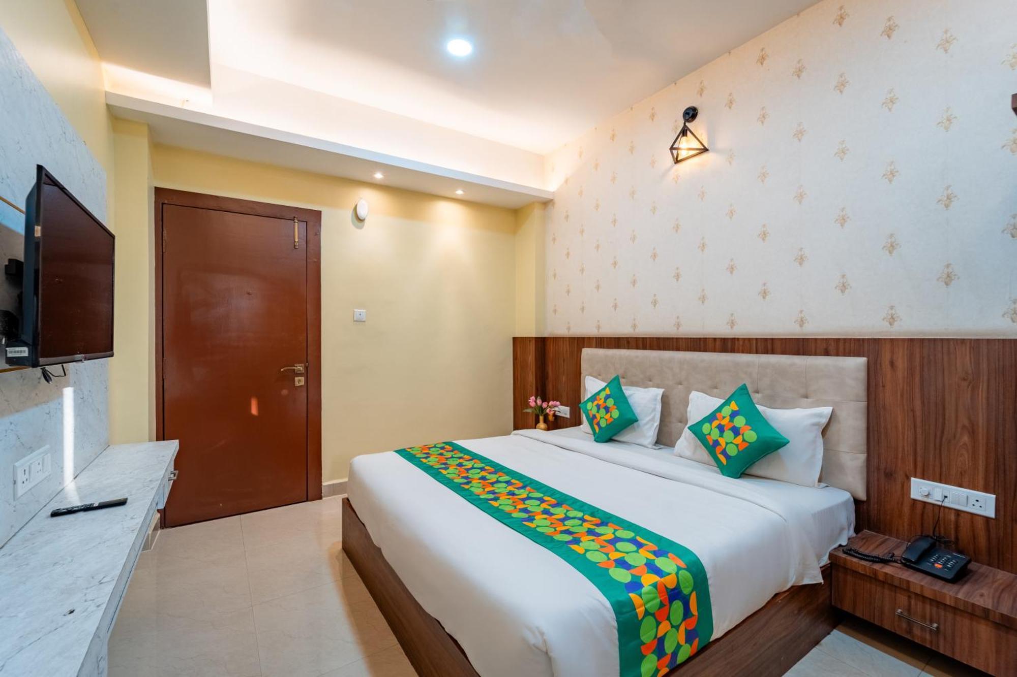 Treebo Premium Zorba Otel Bhopal Dış mekan fotoğraf